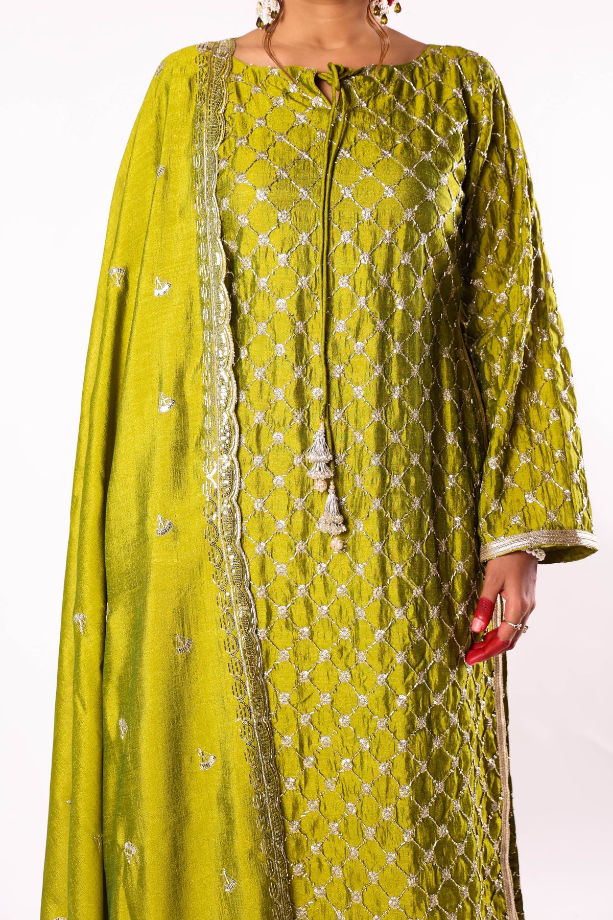 Harini olive green embroidered kurta set, photo 5