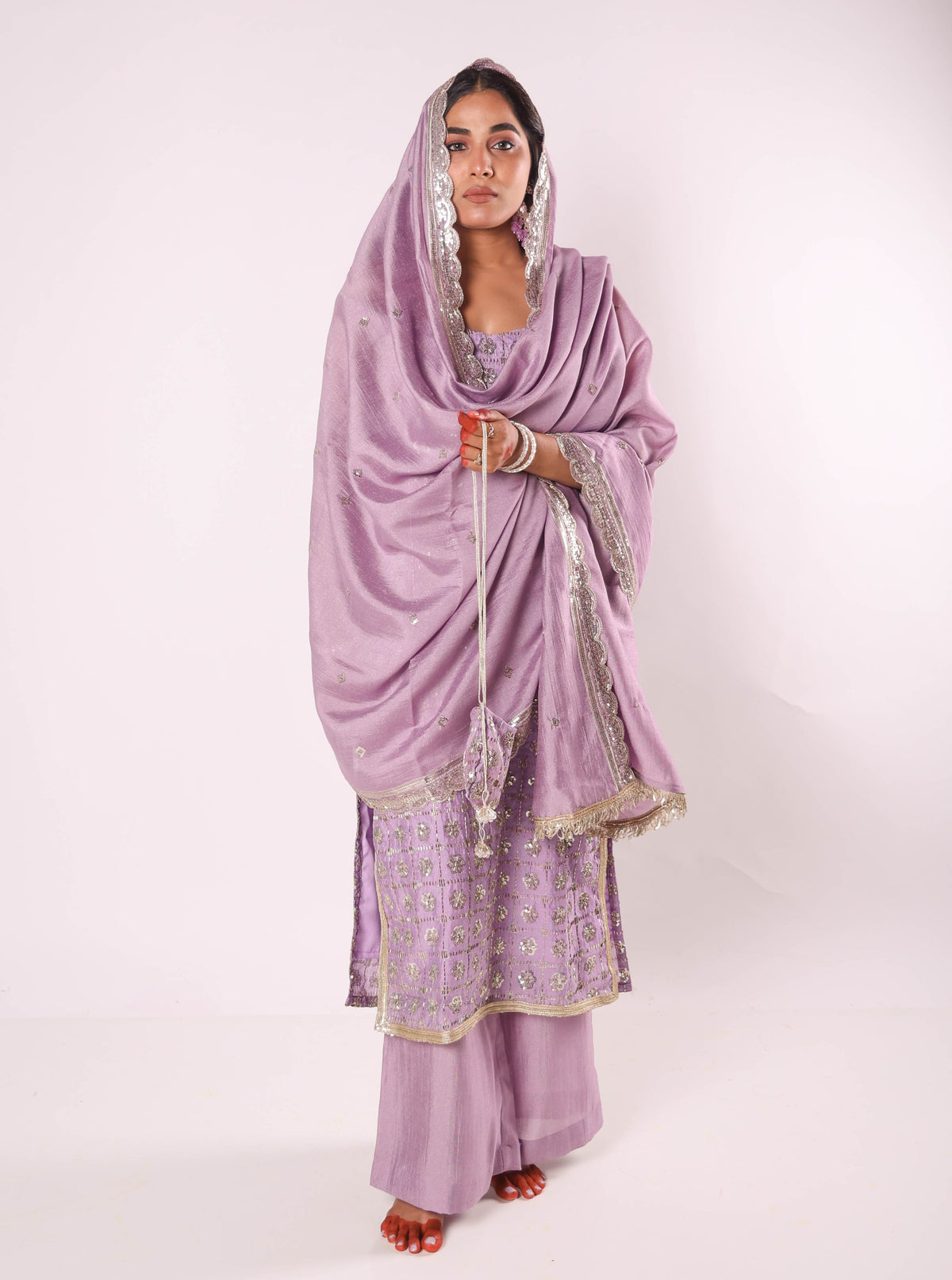 Lavanya lavender embroidered kurta set by Togaa