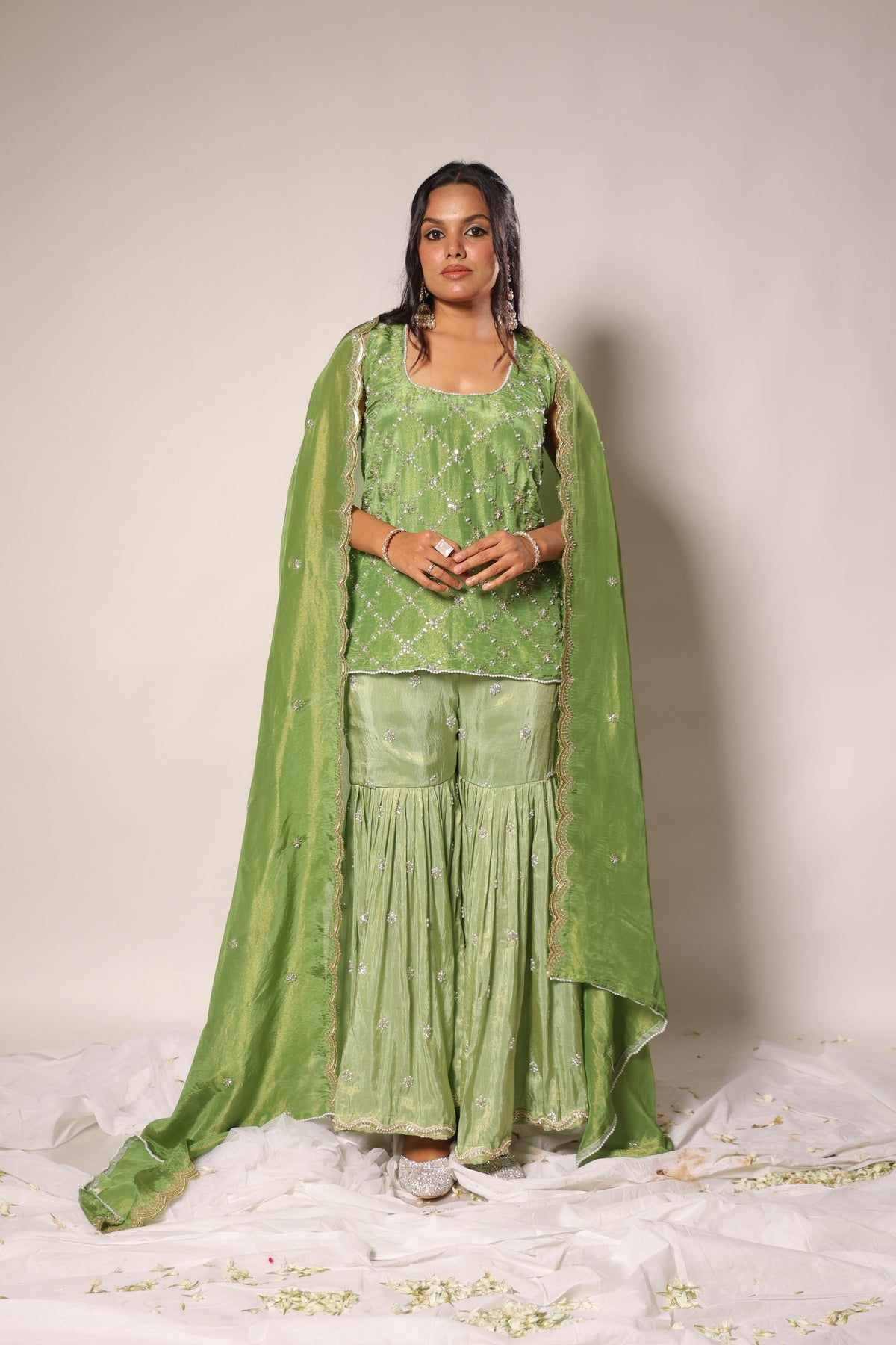 Mahi green embroidered sharara set with dupatta, photo 5