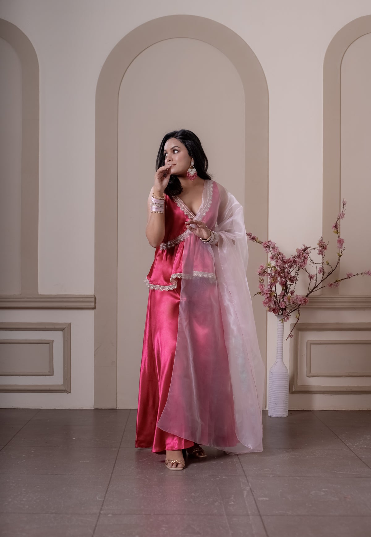 Ruhani pink satin peplum top with palazzo pants, photo 3